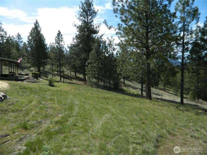 Property photo for 120 Sour Dough Creek Road, Tonasket photo 6