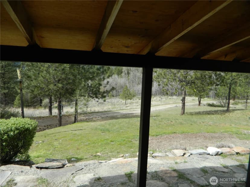 Property photo for 120 Sour Dough Creek Road, Tonasket photo 11
