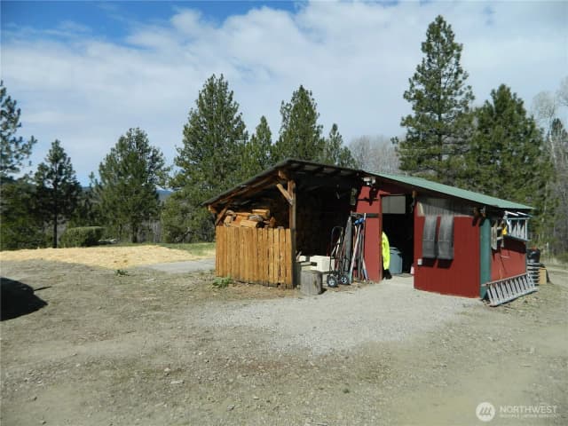 Property photo for 120 Sour Dough Creek Road, Tonasket photo 4