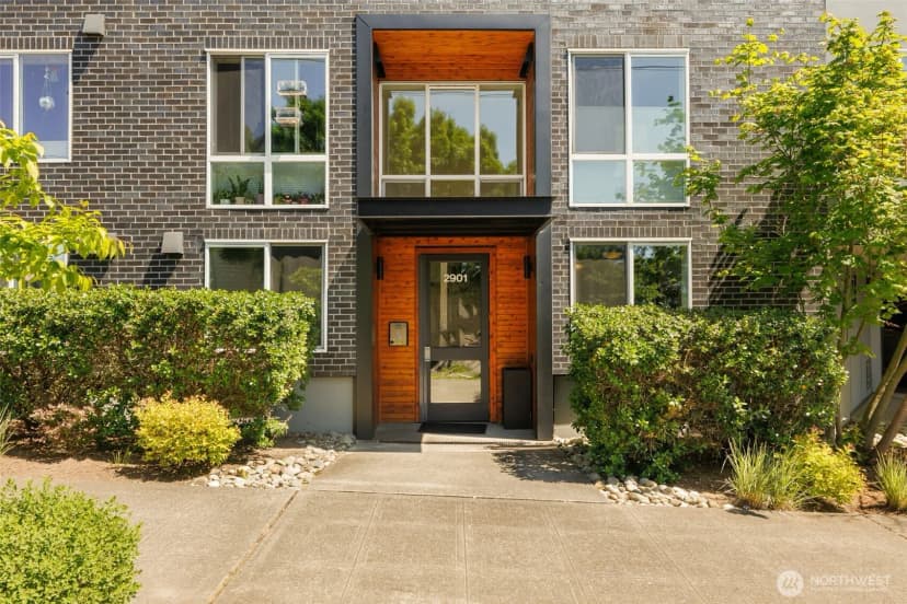 Property photo for 2901 S Jackson Street #404, Seattle photo 2