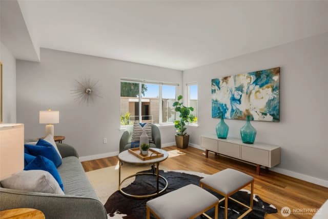 Property photo for 2901 S Jackson Street #404, Seattle photo 4