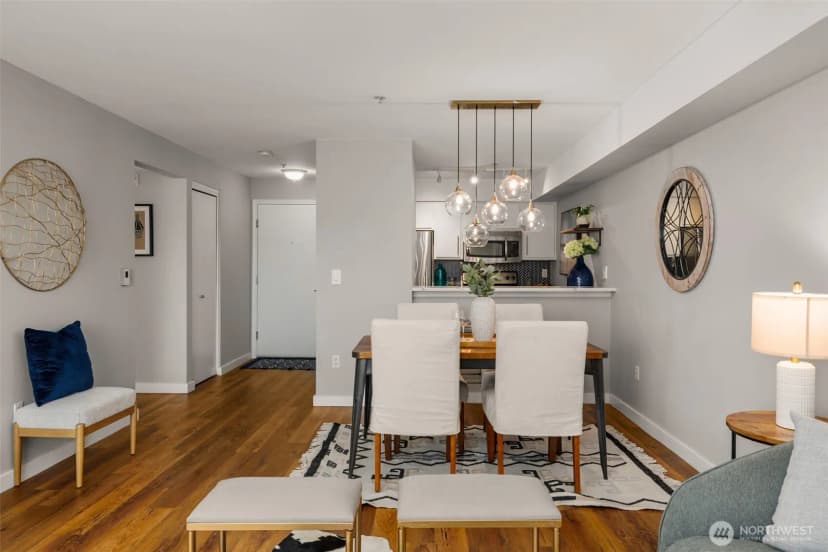 Property photo for 2901 S Jackson Street #404, Seattle photo 6