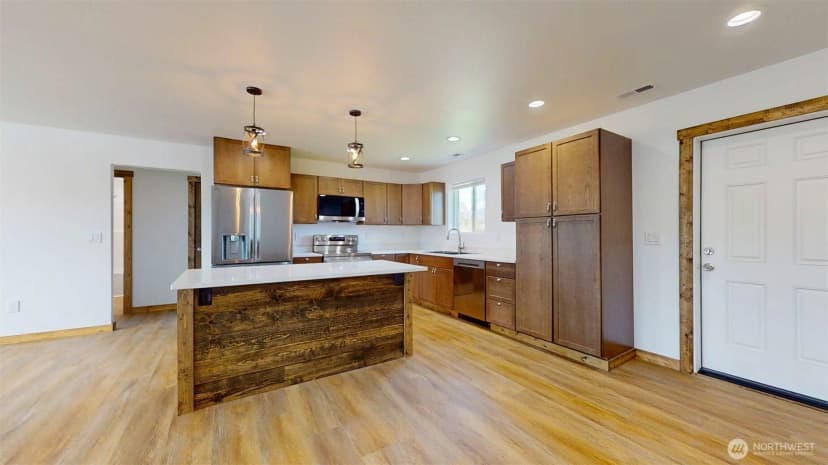 Property photo for 706 Petra Court, Omak photo 12