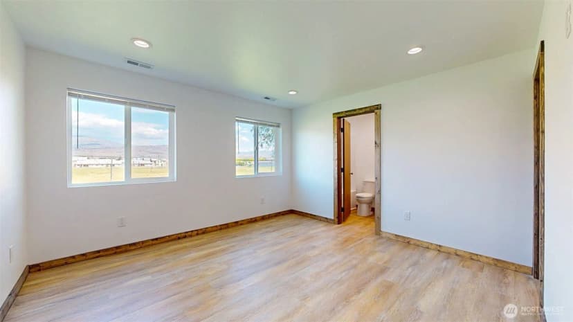 Property photo for 706 Petra Court, Omak photo 20