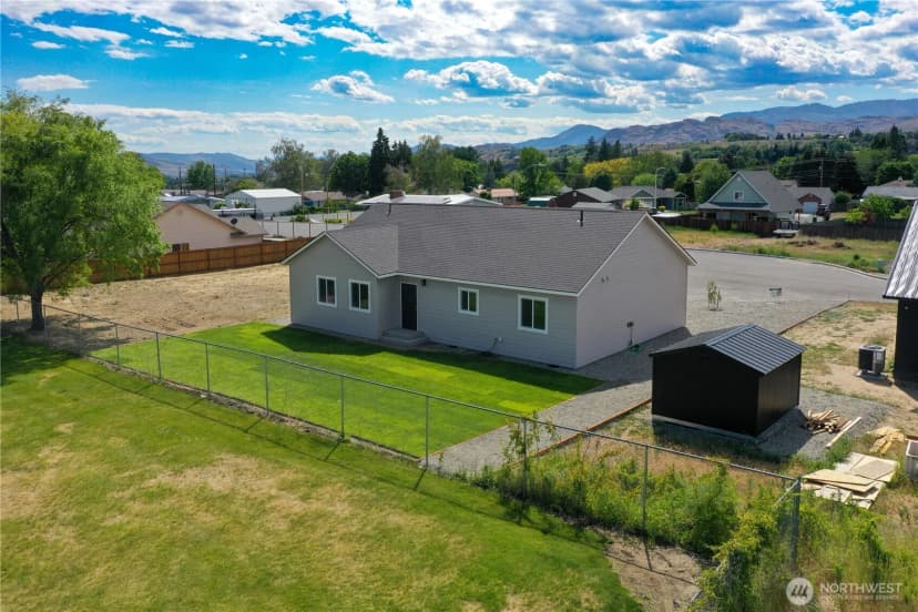 Property photo for 706 Petra Court, Omak photo 31
