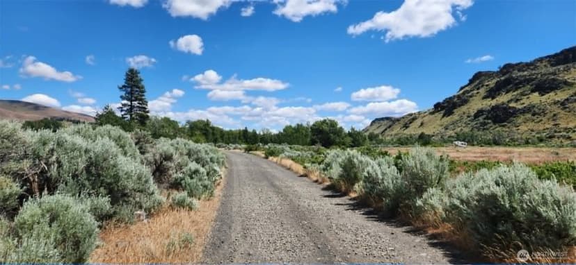 Property photo for 0 Xxx Lake Naches Dr, Naches photo 7