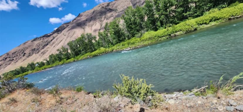 Property photo for 0 Xxx Lake Naches Dr, Naches photo 18