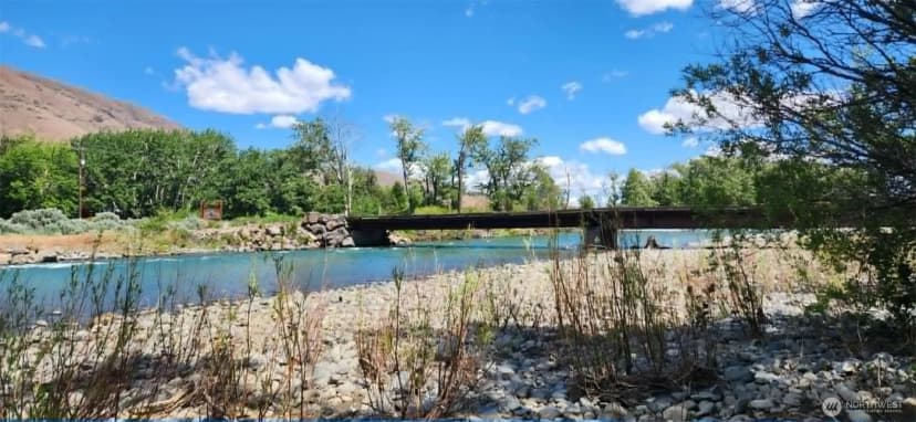 Property photo for 0 Xxx Lake Naches Dr, Naches photo 17