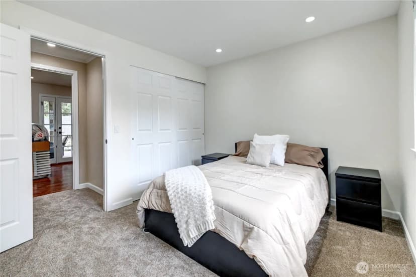 Property photo for 23717 49th Drive Se, Woodinville photo 31