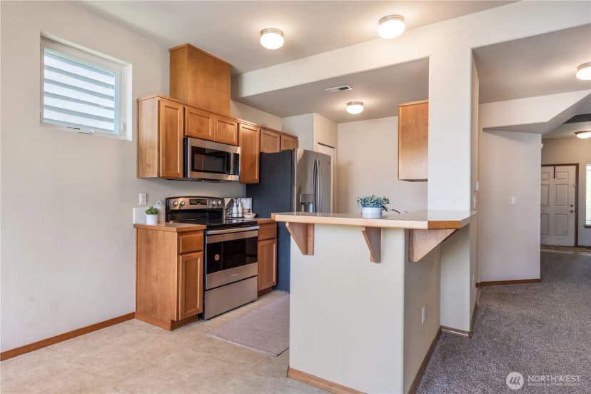 Property photo for 21404 104th Court E, Bonney Lake photo 10