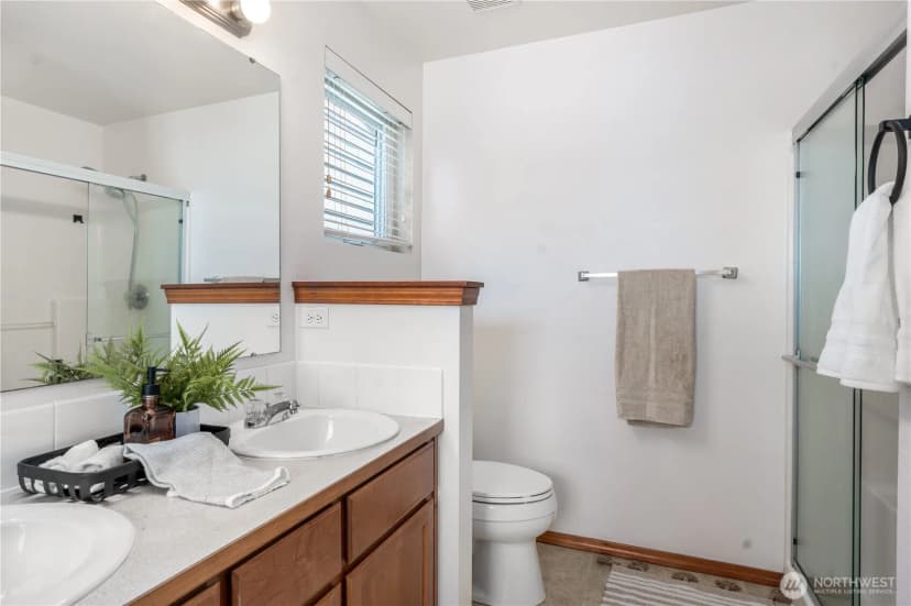 Property photo for 21404 104th Court E, Bonney Lake photo 20