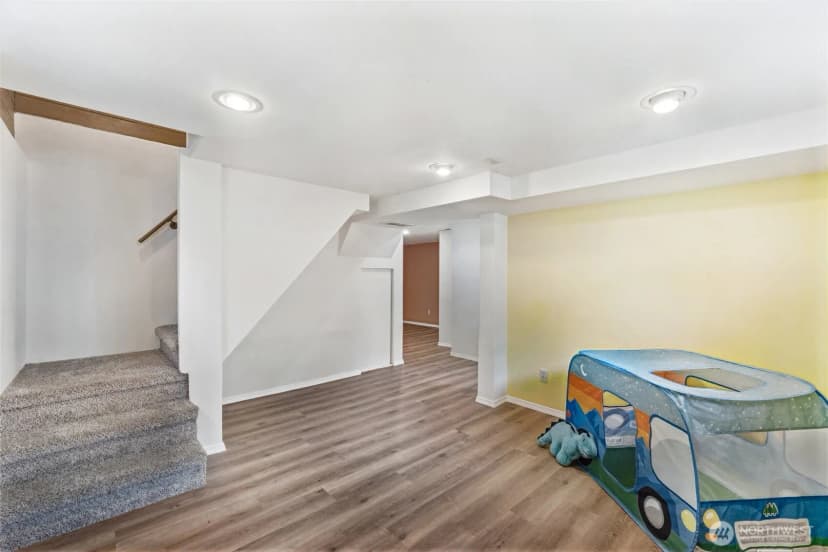 Property photo for 1911 13th Street, Everett photo 18