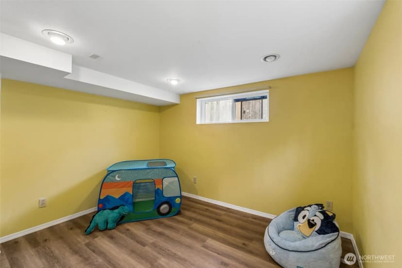 Property photo for 1911 13th Street, Everett photo 19