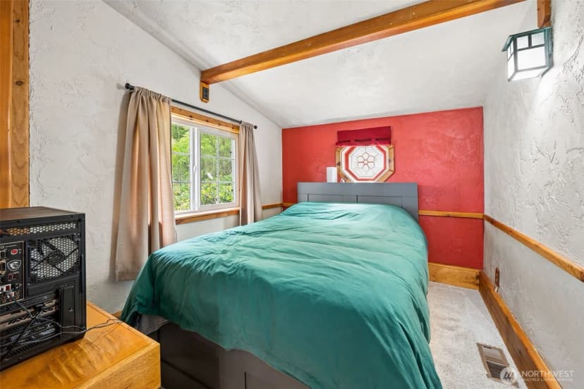Property photo for 636 Water Street, South Bend photo 15