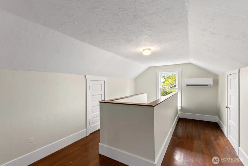 Property photo for 836 Nw Market Street, Seattle photo 16