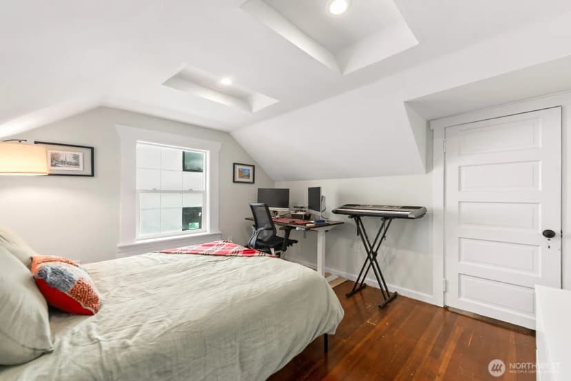 Property photo for 836 Nw Market Street, Seattle photo 19