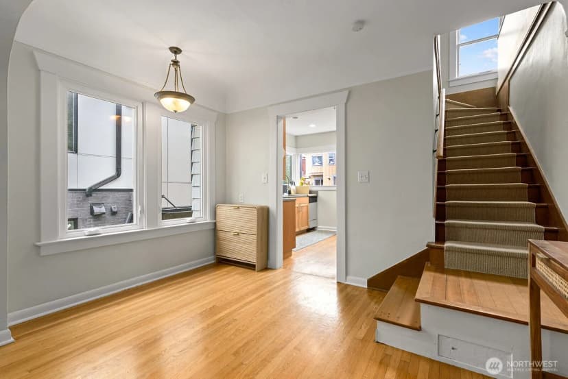 Property photo for 836 Nw Market Street, Seattle photo 15
