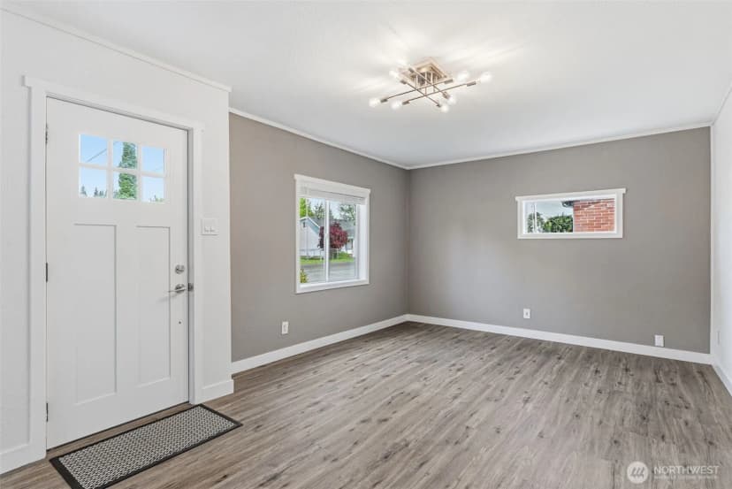 Property photo for 1116 3rd Avenue N, Kelso photo 6