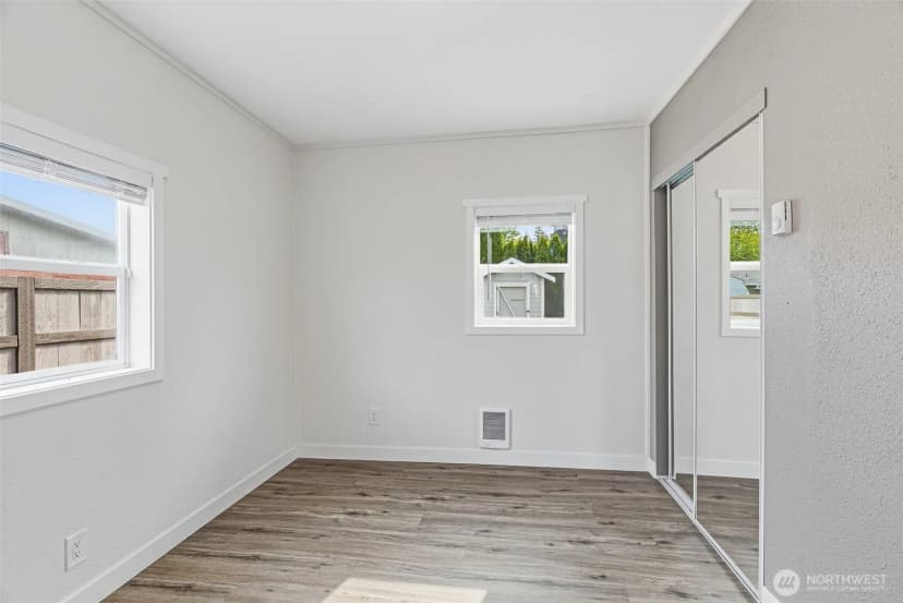 Property photo for 1116 3rd Avenue N, Kelso photo 8