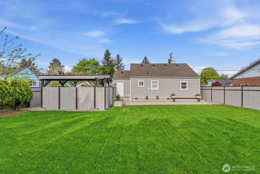 Property photo for 1116 3rd Avenue N, Kelso photo 21