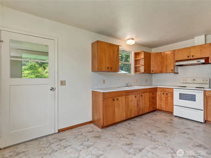 Property photo for 839 49th Street, Port Townsend photo 13