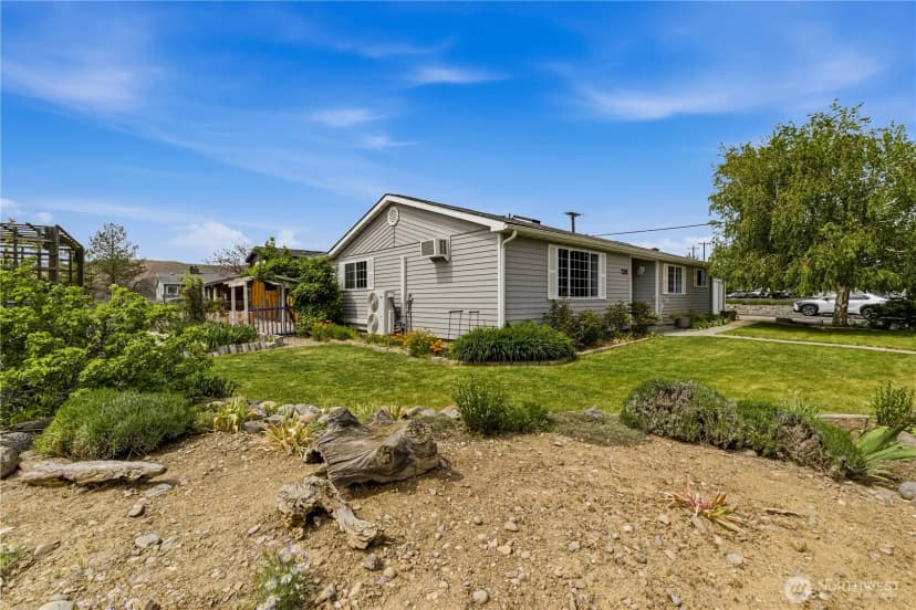Property photo for 291 C Street Se, Ephrata photo 9