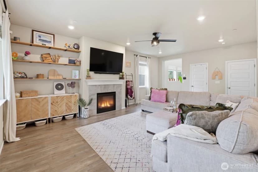 Property photo for 1227 Baker Heights Loop, Bremerton photo 7