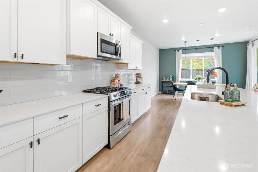 Property photo for 1227 Baker Heights Loop, Bremerton photo 11
