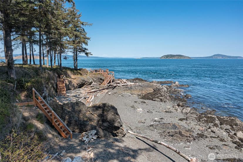 Property photo for 1378 San Juan Drive, San Juan Island photo 8