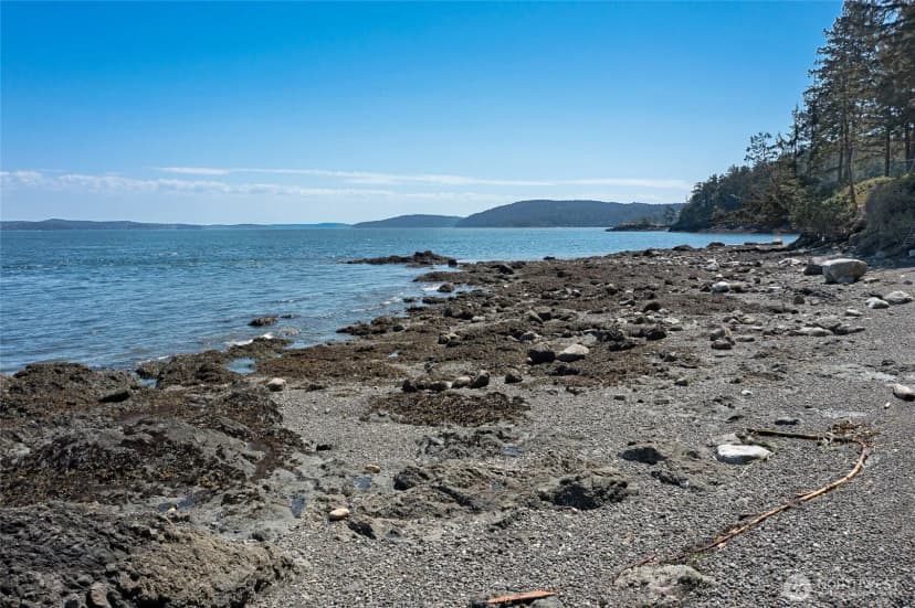 Property photo for 1378 San Juan Drive, San Juan Island photo 9