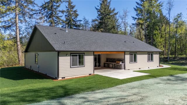 Property photo for 8805 Steamboat Island Road Nw, Olympia photo 5