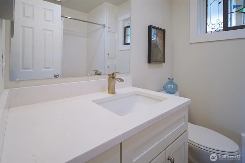 Property photo for 10035 Windward Drive Nw, Olympia photo 16