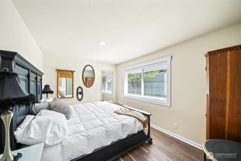 Property photo for 10035 Windward Drive Nw, Olympia photo 15