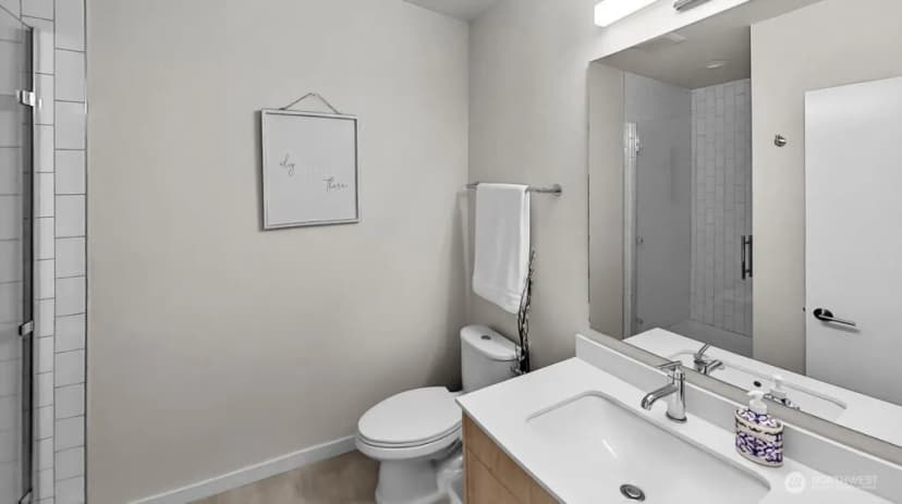 Property photo for 9266 50th Avenue S #c, Seattle photo 5