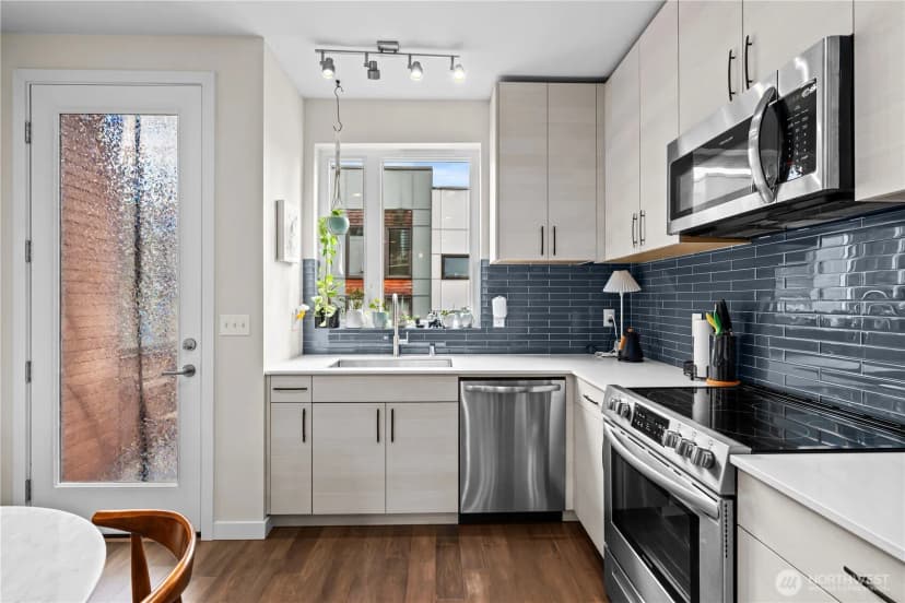 Property photo for 9266 50th Avenue S #c, Seattle photo 12