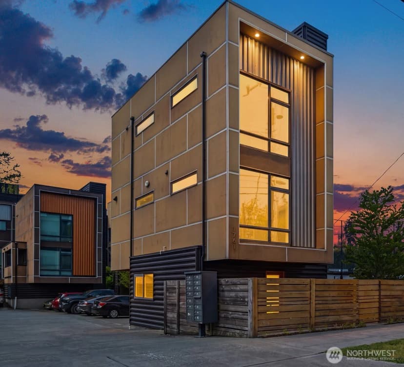 Property photo for 1761 20th Avenue S, Seattle