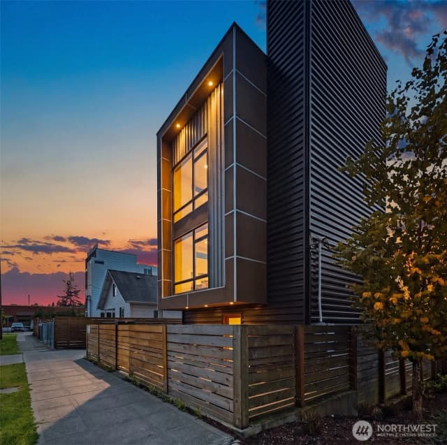 Property photo for 1761 20th Avenue S, Seattle photo 5