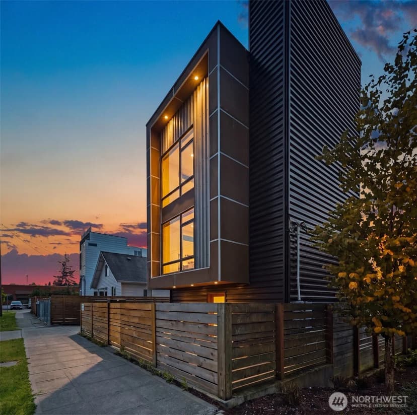 Property photo for 1761 20th Avenue S, Seattle photo 5