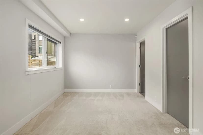 Property photo for 1761 20th Avenue S, Seattle photo 18
