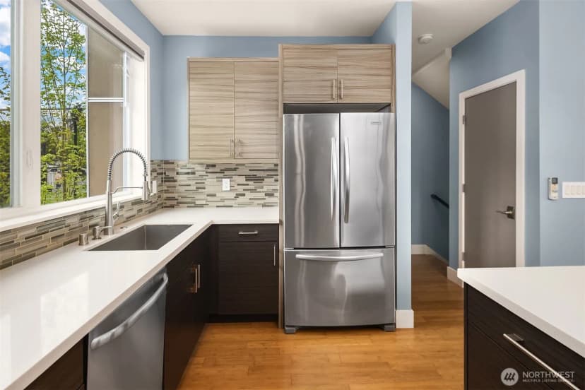 Property photo for 1761 20th Avenue S, Seattle photo 11