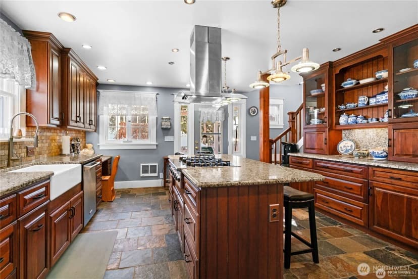 Property photo for 612 E Birch Street, Waterville photo 9