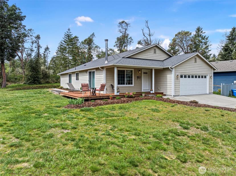 Property photo for 1704 197th Avenue Sw, Lakebay photo 2