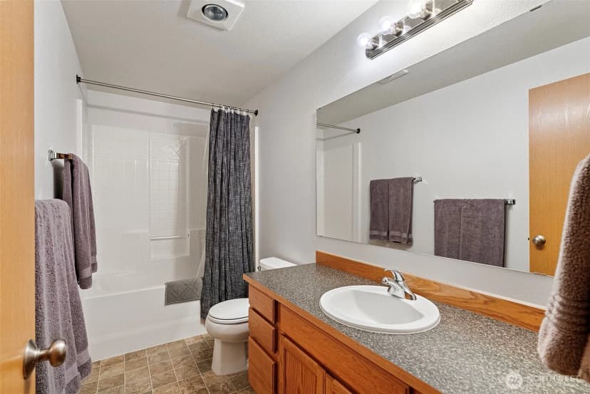 Property photo for 1704 197th Avenue Sw, Lakebay photo 21