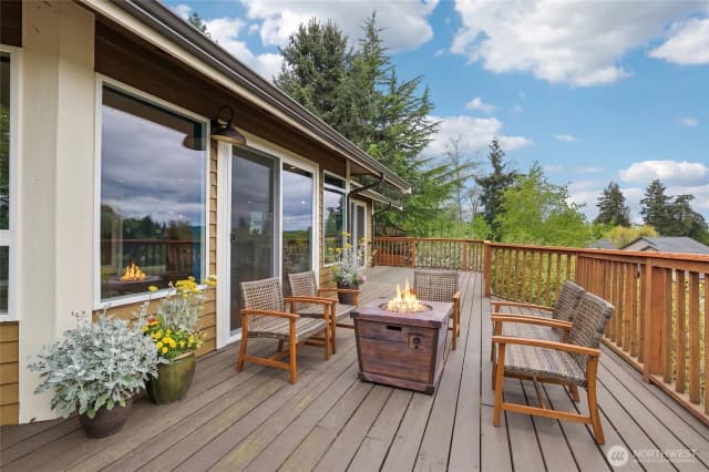 Property photo for 709 22nd Street Sw, Puyallup photo 5
