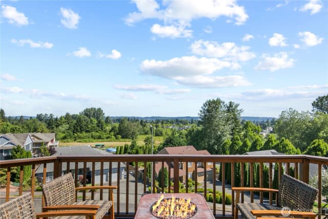 Property photo for 709 22nd Street Sw, Puyallup photo 4