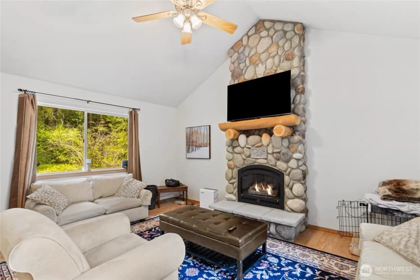 Property photo for 181 Cozy Lane, Ronald photo 6