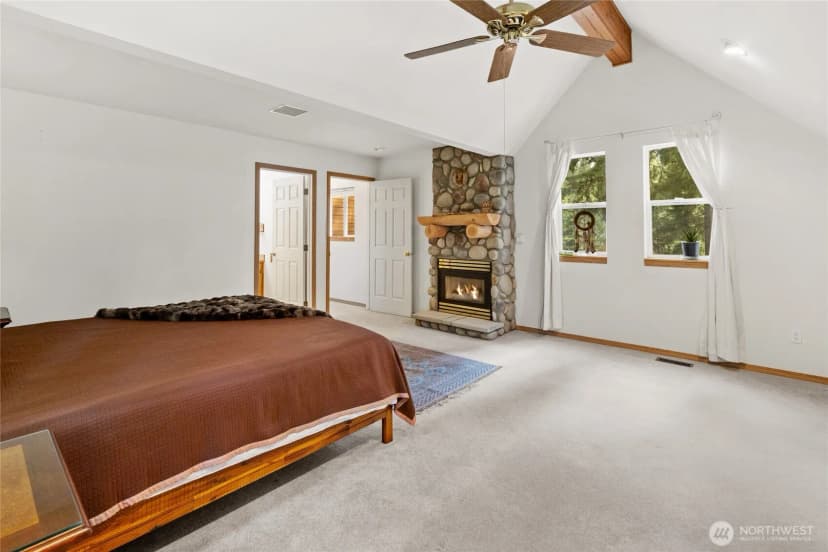 Property photo for 181 Cozy Lane, Ronald photo 18