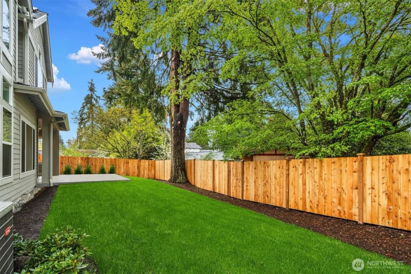 Property photo for 2104 166th Place Ne, Bellevue photo 29