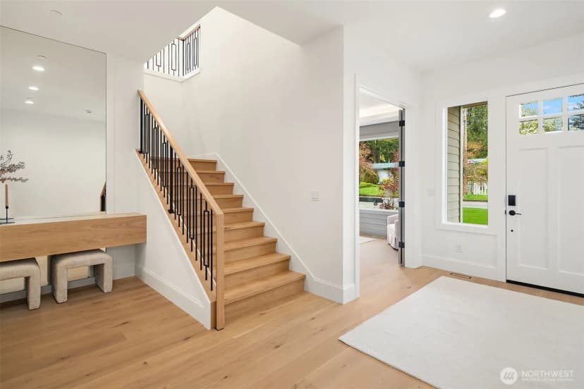 Property photo for 2104 166th Place Ne, Bellevue photo 20