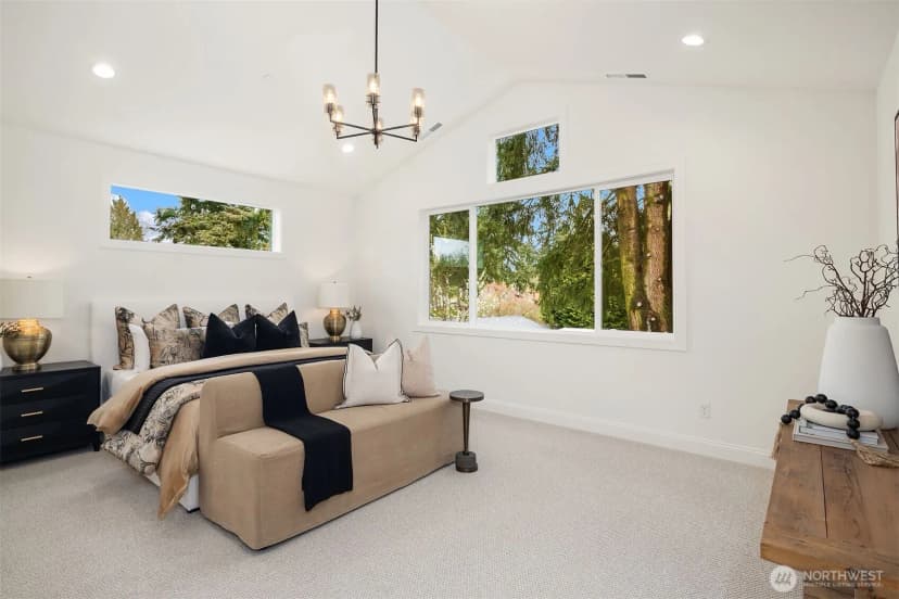 Property photo for 2104 166th Place Ne, Bellevue photo 21